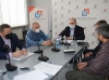 Общество волнует