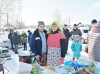 С блинами, как солнце, зиму проводили